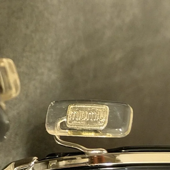 Miu Miu Oval Skinny Sunglasses Mu 58us 1ab 5o0 Black Silver/Grey NWT - Picture 10 of 15